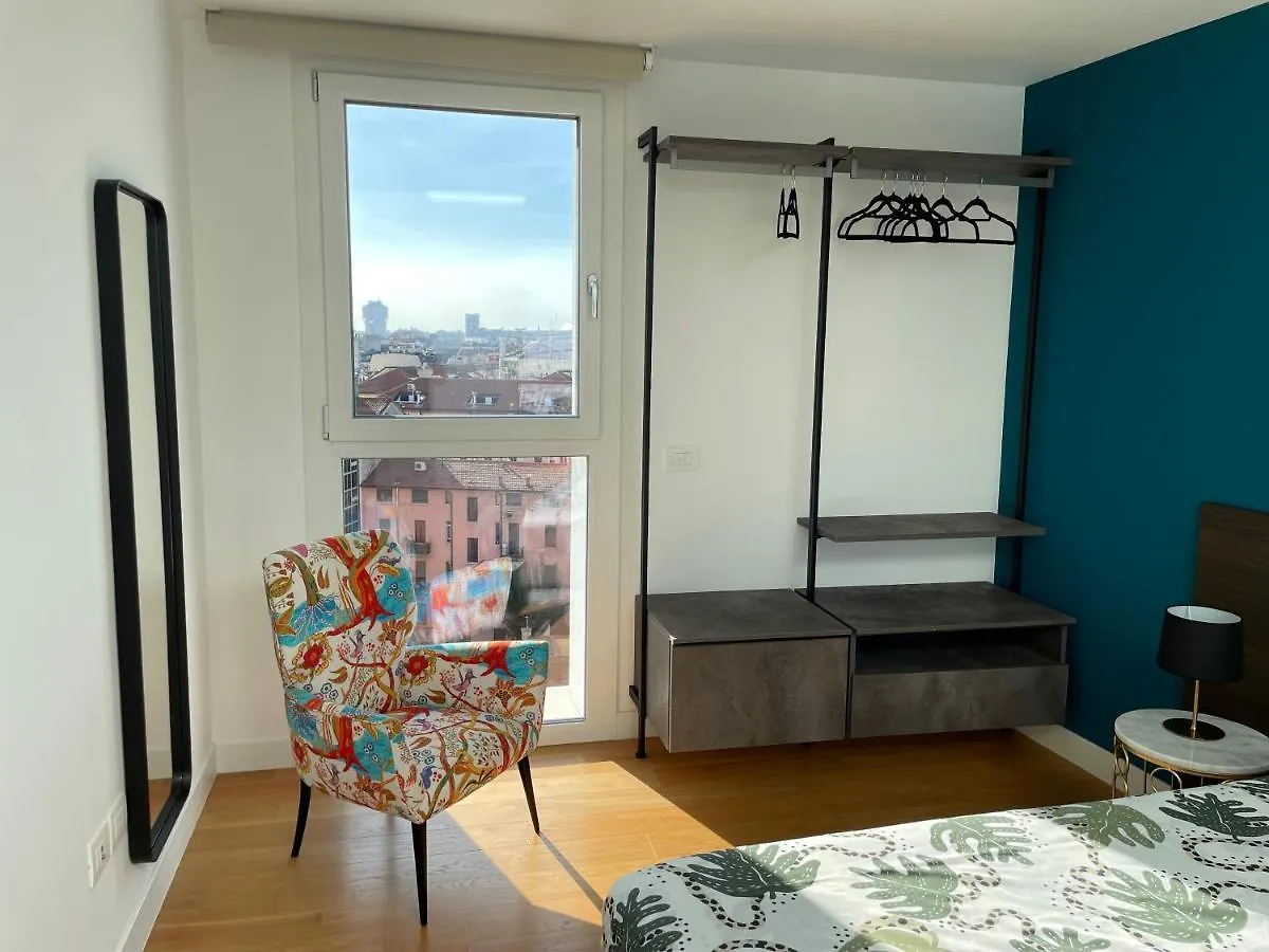 Milano Home 0*, Milan Italy