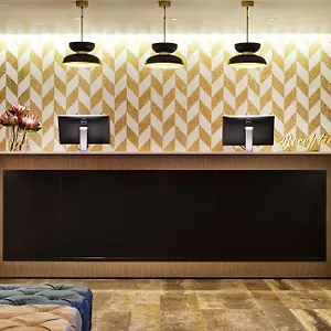 Unaway & Linea Uno Hotell